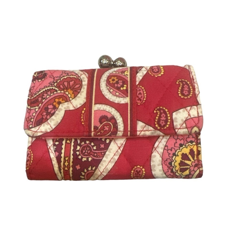 Vera Bradley wallet pink paisley‎ kisslock closure
